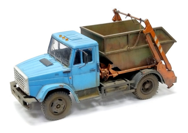 Масштабная модель "Контейнерный мусоровоз КО-450 (4333)" М 1/43 Масштабная модель "Контейнерный мусоровоз КО-450 (4333)" М 1/43