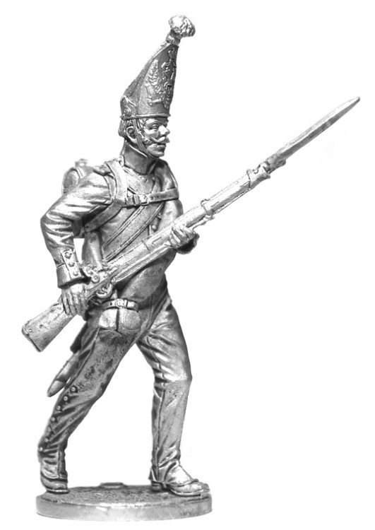 Оловянная миниатюра "Гренадер Павловского гренадерского полка. Россия, 1811-1813 годы"