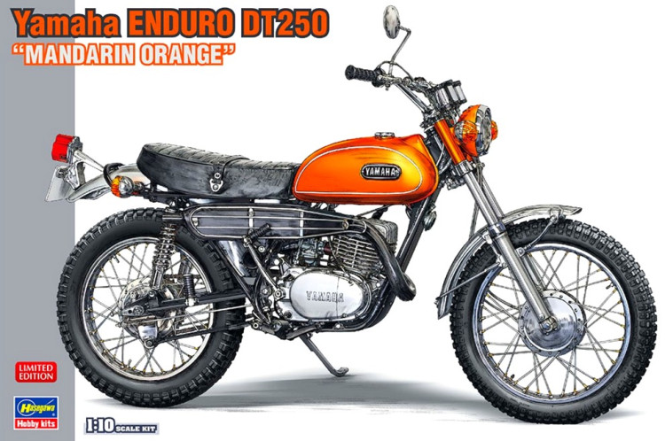 Сборная модель "Мотоцикл  YAMAHA ENDURO DT250", (ограниченный выпуск)  М 1/10