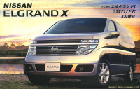 Сборная модель "Автомобиль Nissan Elgrand X FR / 2WD"  М 1/24