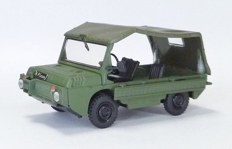 Масштабная модель "Автомобиль ЛуАЗ-967М (ТПК)."    М 1/43