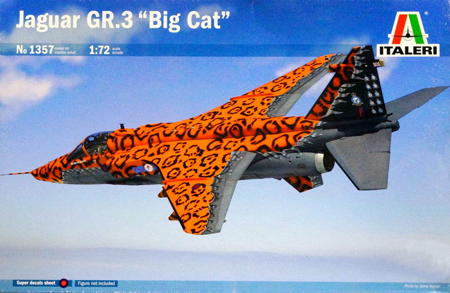 Сборная модель "Истребитель Sepecat Jaguar GR.3 "Big Cat"  М 1/72