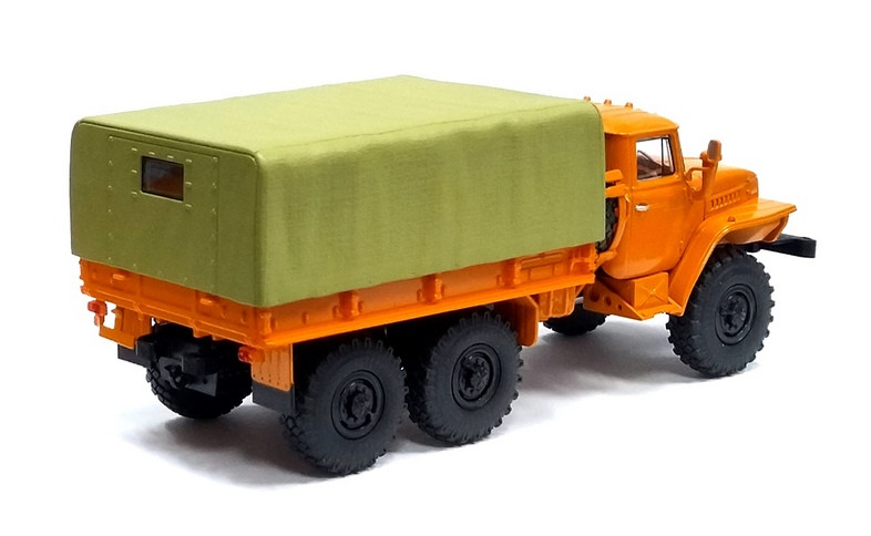 Масштабная модель "Автомобиль Миасского завода 4320, бортовой, с тентом"    М 1/43