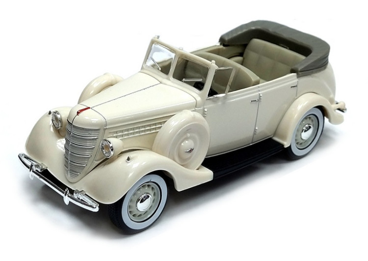 масштабная модель "Автомобиль Горький-11-40"   М 1/43