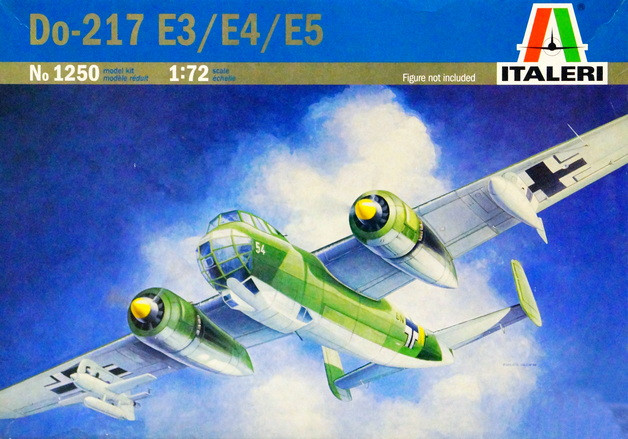 Сборная модель "Немецкий бомбардировщик Do-217 E3/E4/E5"  М 1/72