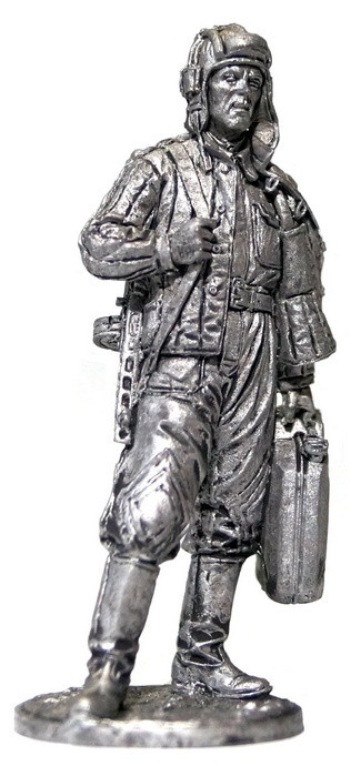 Оловянная миниатюра "Танкист с канистрой. Красная Армия, 1941-1945 годы, СССР"
