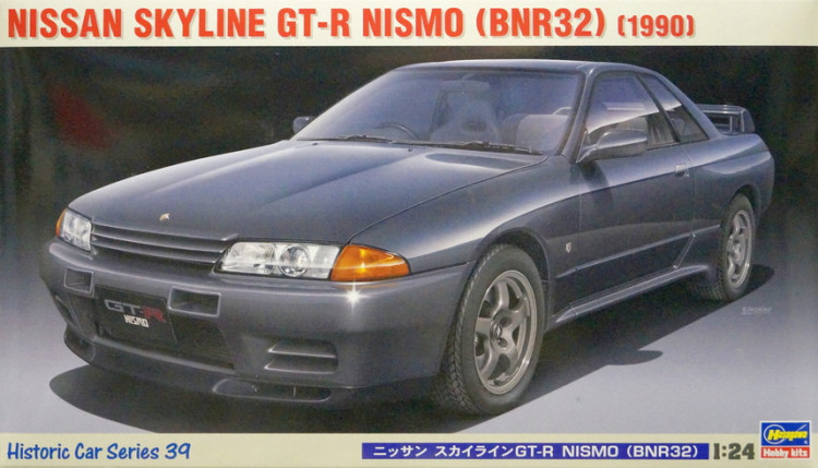 Сборная модель "Автомобиль NISSAN SKYLINE GT-R NISMO"   М 1/24