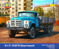 Сборная модель "Автомобиль З&Л-133ГЯ, бортовой"   М 1/35