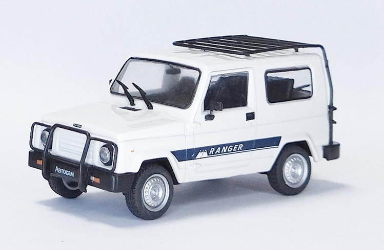 Масштабная модель "Автомобиль Автокам-2160 "Рейнджер", 1990-1997 гг. М 1/43 Масштабная модель "Автомобиль Автокам-2160 "Рейнджер", 1990-1997 гг. М 1/43