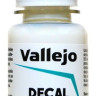 73213 Vallejo Жидкость для приварки декалей Decal Fix, 17 мл.