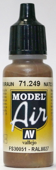 71249 Vallejo Model Air Краска "Коричневый NATO", FS30051, RAL8027 / NATO Brown, 17 мл.