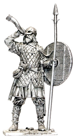 Оловянная миниатюра "Викинг, 9-10 века"