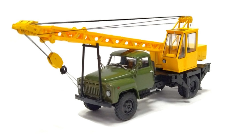 Масштабная модель "Автокран КС-1562Б (53)"    М 1/43