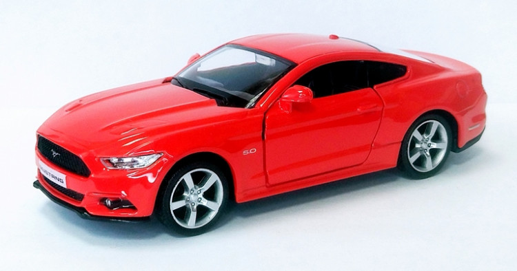 Автомобиль "Ford Mustang 2015 г." М 1/32 Автомобиль "Ford Mustang 2015 г." М 1/32